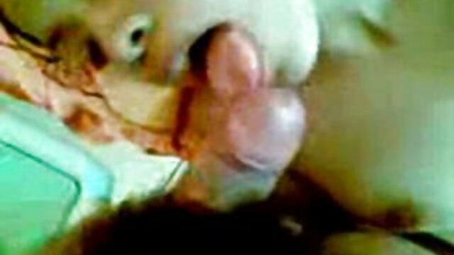 میلف برندی و زوئی نوجوان یک پسر را اغوا می کنند زیرا آنها سه نفری کوس ممه دارند